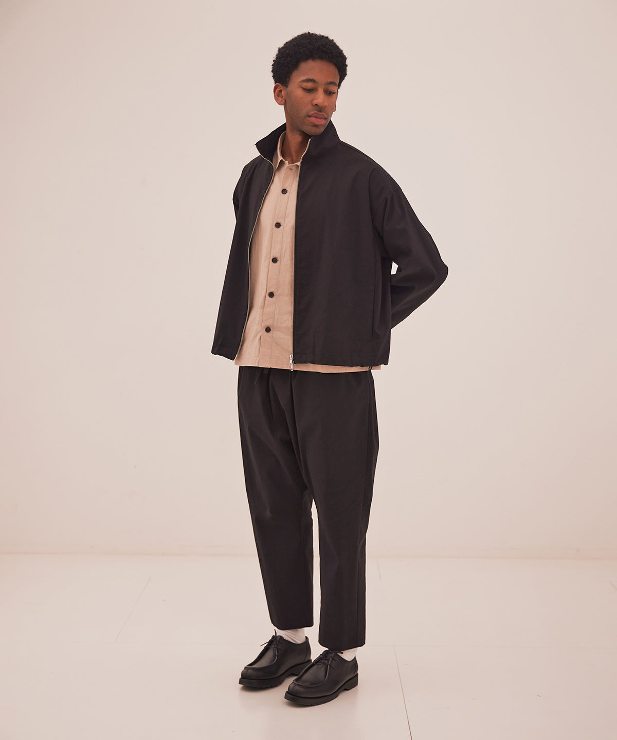 BRAVON | BASISBROEK（バージスブルック）