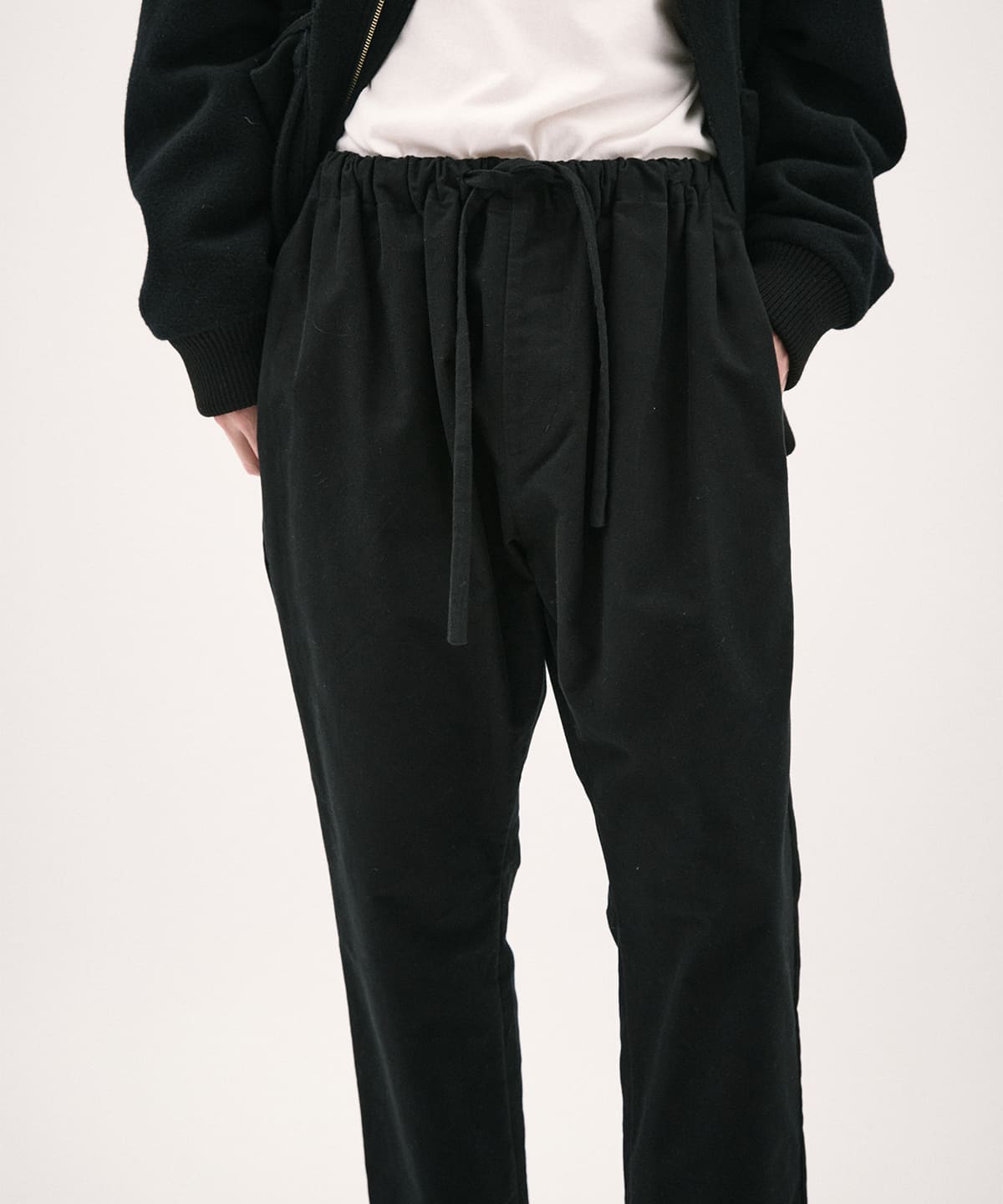 BRAVON MOLESKIN FITTING2